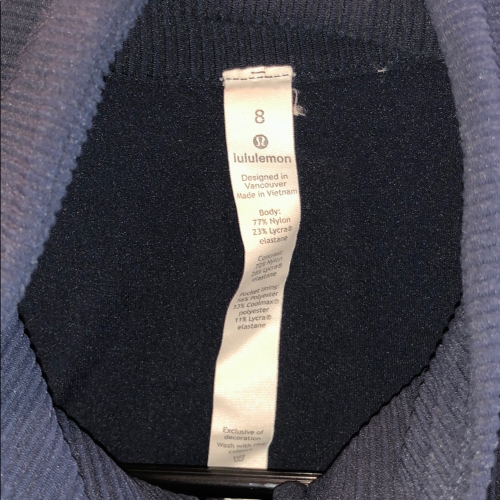 Lululemon jacket - Picture 4 of 4